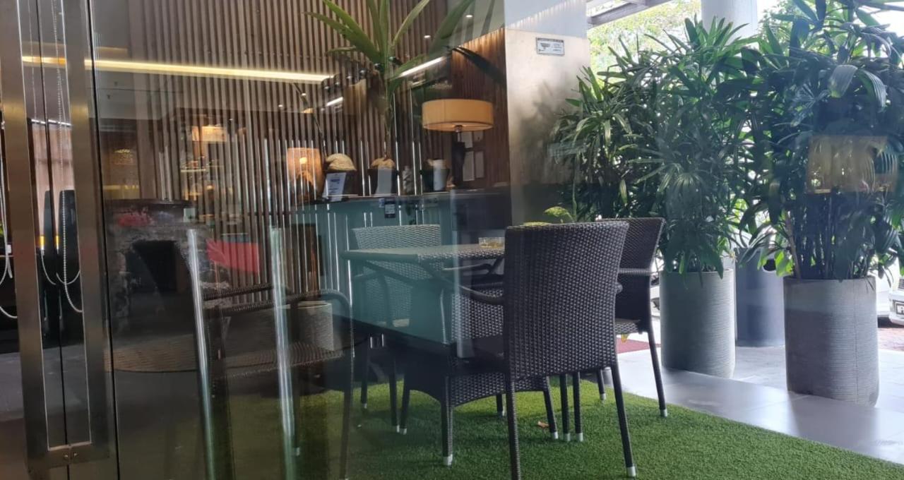 Extreme Boutique Hotel Kluang Exterior foto
